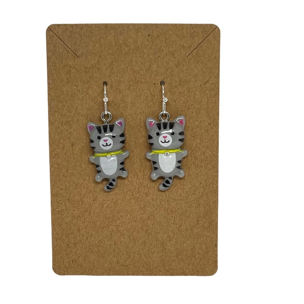 Gray Tabby Cat Earrings Dangle Resin - Hypoallergenic